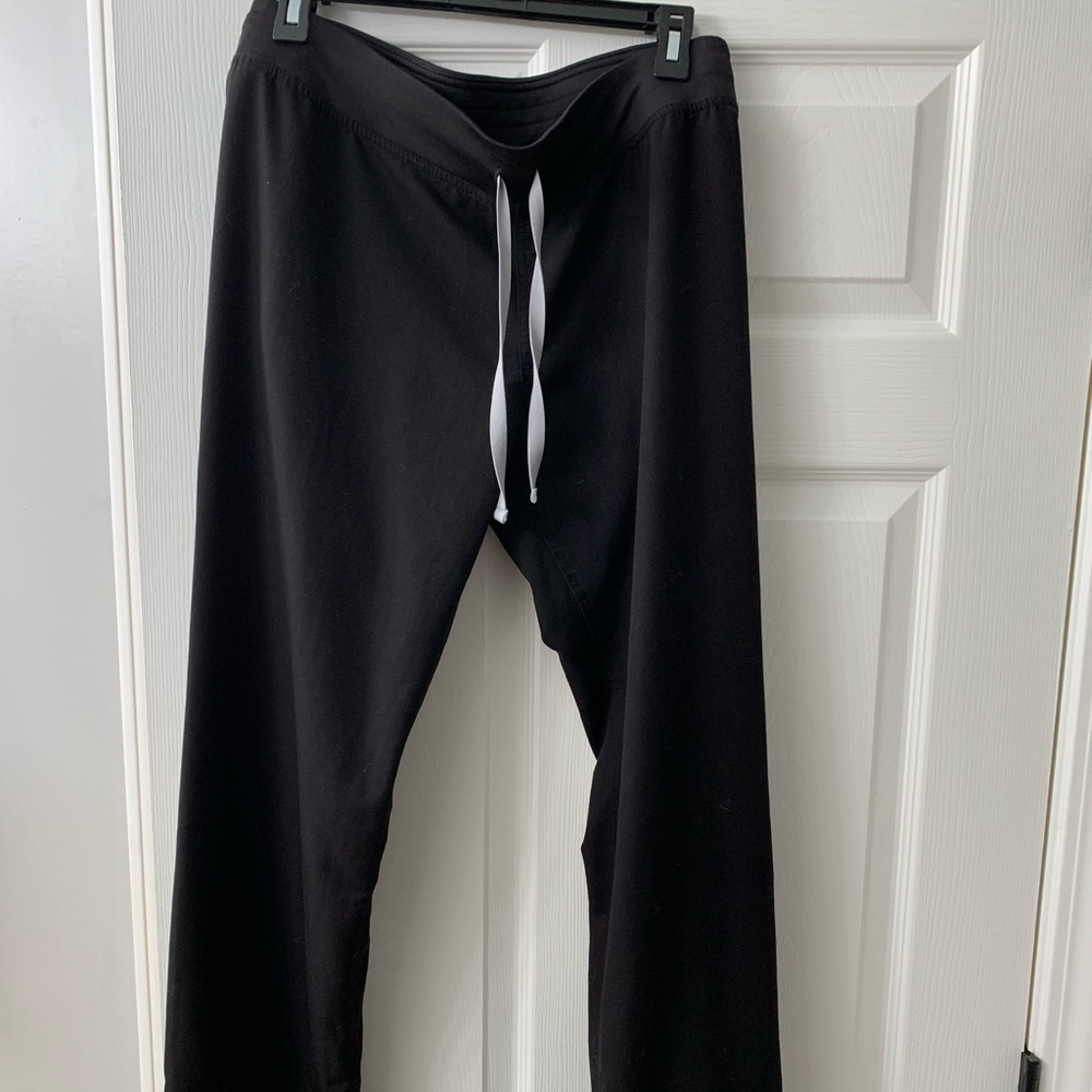 Figs Black Livingston pants!